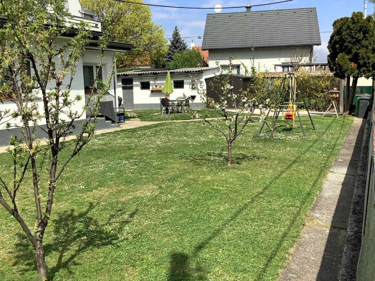 Holiday Home Bungalow Leopoldau By Interhome Bécs Kültér fotó