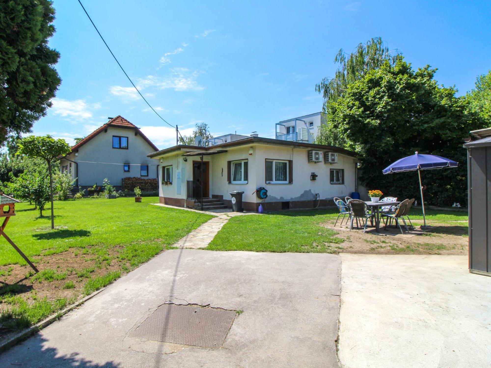 Holiday Home Bungalow Leopoldau By Interhome Bécs Kültér fotó